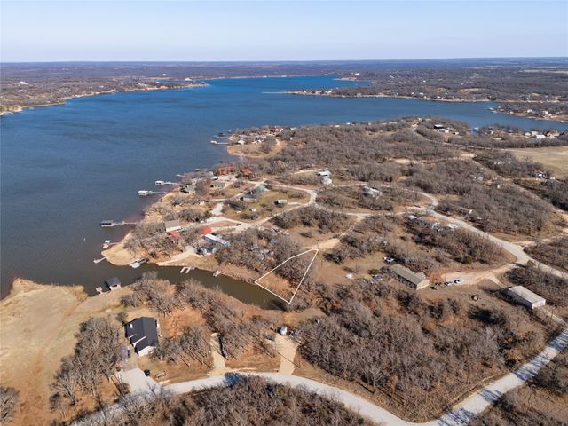 8 Iowa Court, Nocona, TX 76255