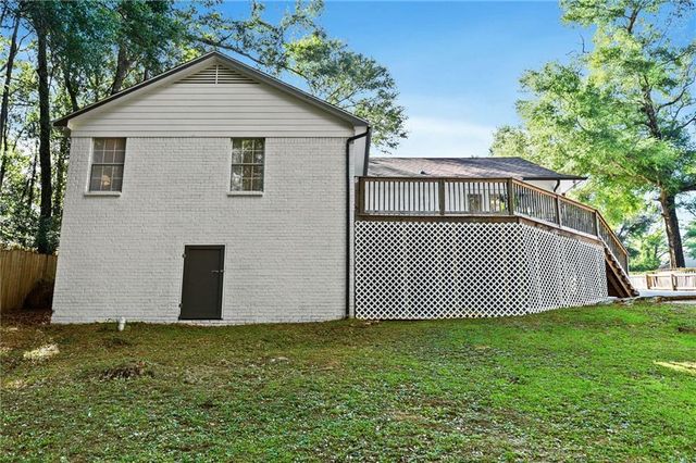 1774 Princeton Woods Drive E, Mobile, AL 36618