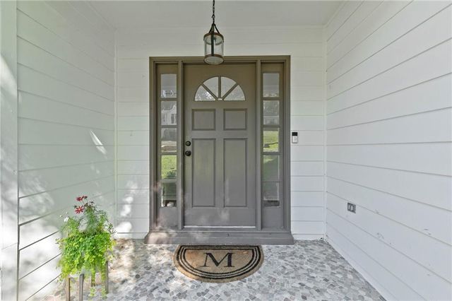 1774 Princeton Woods Drive E, Mobile, AL 36618