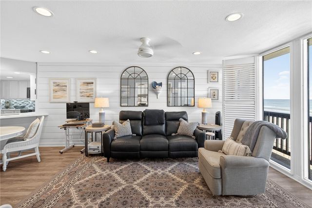 15002 WINDWARD Dr 406, Corpus Christi, TX 78418