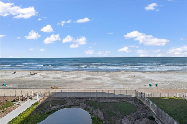 15002 WINDWARD Dr 406, Corpus Christi, TX 78418