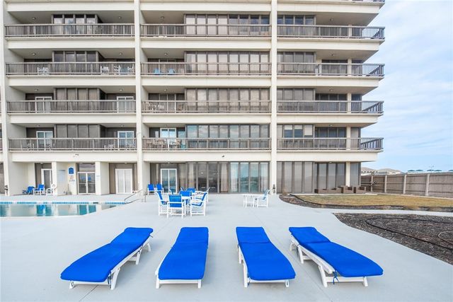 15002 WINDWARD Dr 406, Corpus Christi, TX 78418