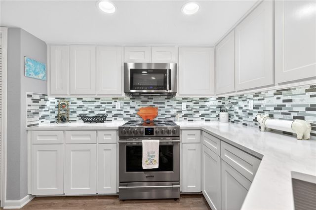 15002 WINDWARD Dr 406, Corpus Christi, TX 78418