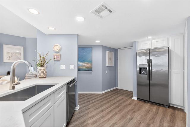 15002 WINDWARD Dr 406, Corpus Christi, TX 78418