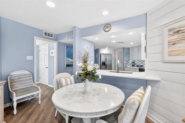 15002 WINDWARD Dr 406, Corpus Christi, TX 78418