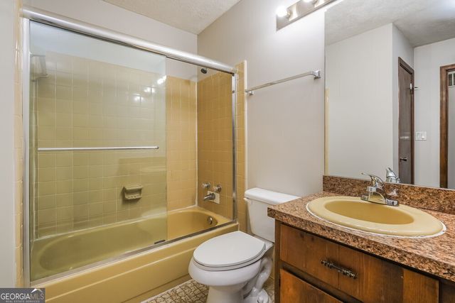 4790 Old Briar Trail, Douglasville, GA 30135