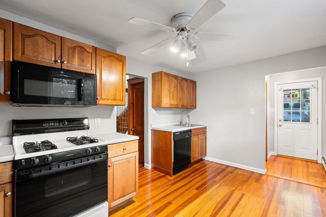 6 Martin St, Saugus, MA 01906