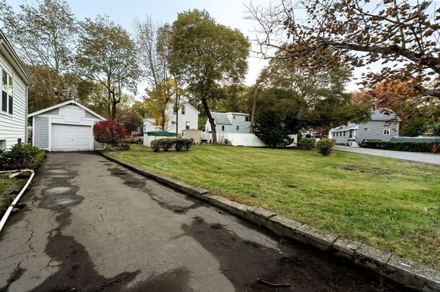 6 Martin St, Saugus, MA 01906