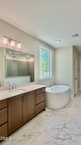 290 Twisted Oak Wa Way, Chapel Hill, NC 27517