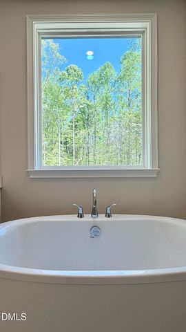 290 Twisted Oak Wa Way, Chapel Hill, NC 27517