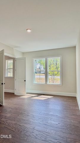 290 Twisted Oak Wa Way, Chapel Hill, NC 27517