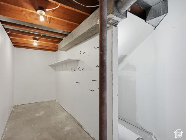 431 S 1400 E, Fruit Heights, UT 84037