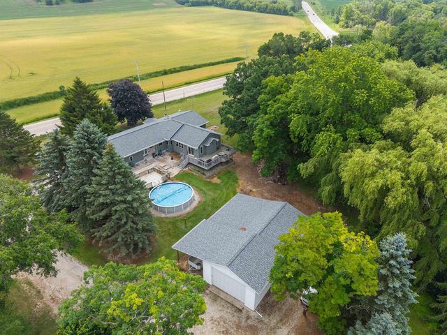 N6004 COUNTY ROAD UU, Fond Du Lac, WI 54937