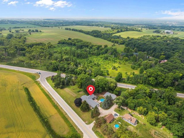 N6004 COUNTY ROAD UU, Fond Du Lac, WI 54937
