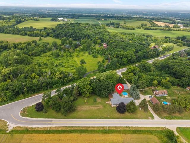 N6004 COUNTY ROAD UU, Fond Du Lac, WI 54937