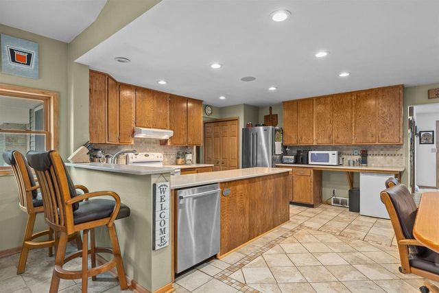 N6004 COUNTY ROAD UU, Fond Du Lac, WI 54937