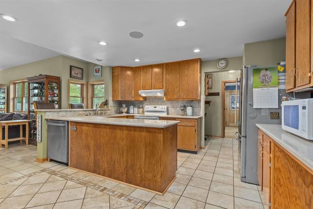 N6004 COUNTY ROAD UU, Fond Du Lac, WI 54937
