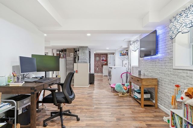 50 Blackmount Dr, Marshfield, MA 02050