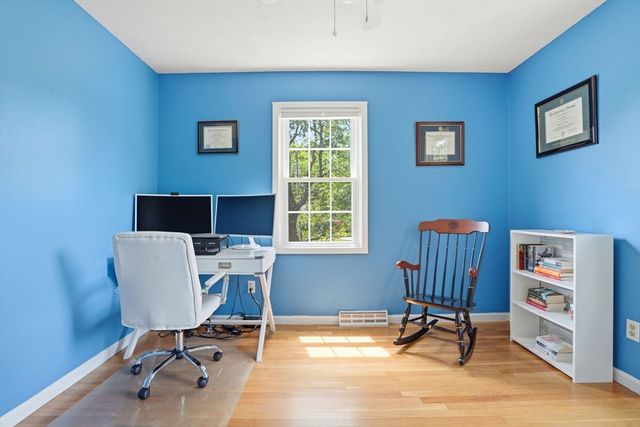 50 Blackmount Dr, Marshfield, MA 02050