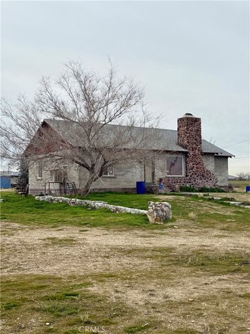 19859 Anahola Road, Helendale, CA 92342