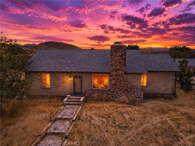 19859 Anahola Road, Helendale, CA 92342