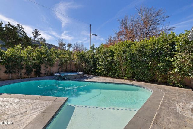 593 Talbert Avenue, Simi Valley, CA 93065