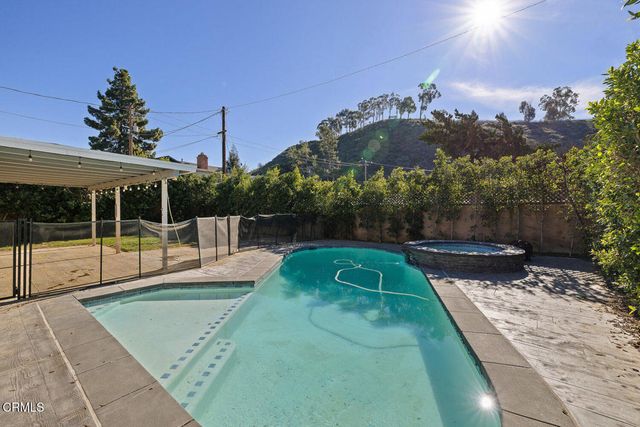 593 Talbert Avenue, Simi Valley, CA 93065