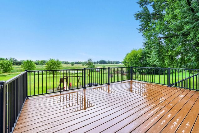 26463 Olinda Trail, Lindstrom, MN 55045