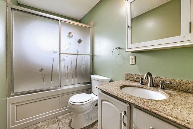 26463 Olinda Trail, Lindstrom, MN 55045