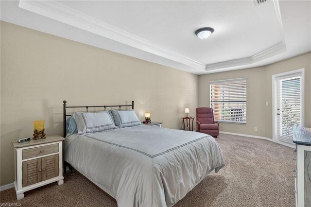 228 NW 32nd PL, Cape Coral, FL 33993