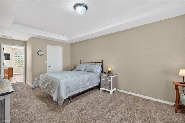 228 NW 32nd PL, Cape Coral, FL 33993