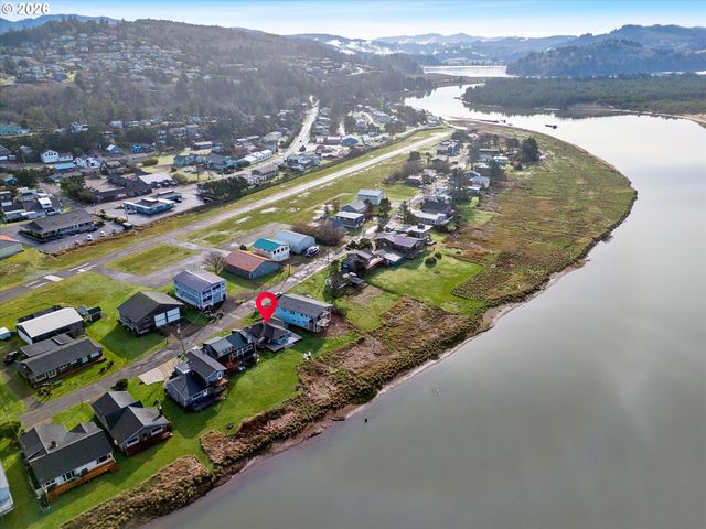 35160 Rueppell Ave, Pacific City, OR 97135