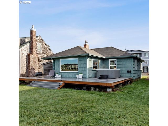 35160 Rueppell Ave, Pacific City, OR 97135