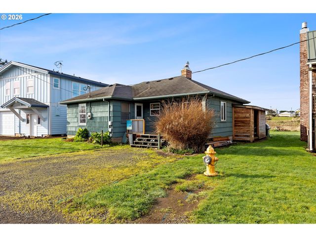35160 Rueppell Ave, Pacific City, OR 97135