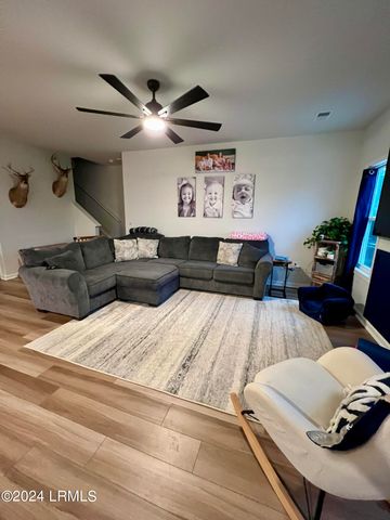 36 Chinquapin Street, Beaufort, SC 29906