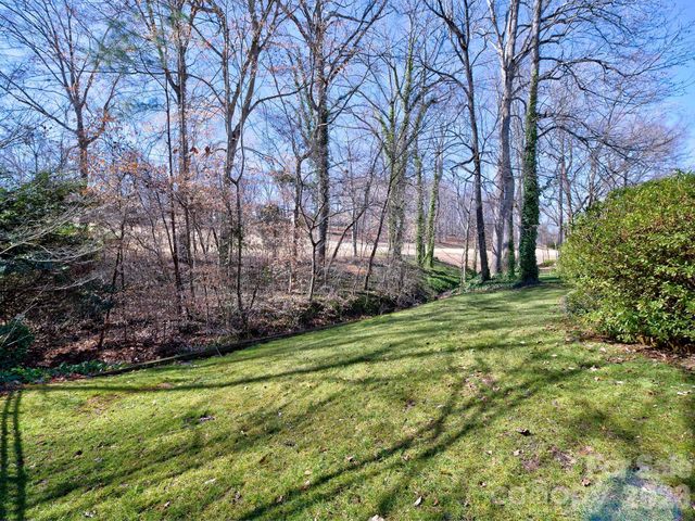 16009 Cranleigh Drive, Huntersville, NC 28078