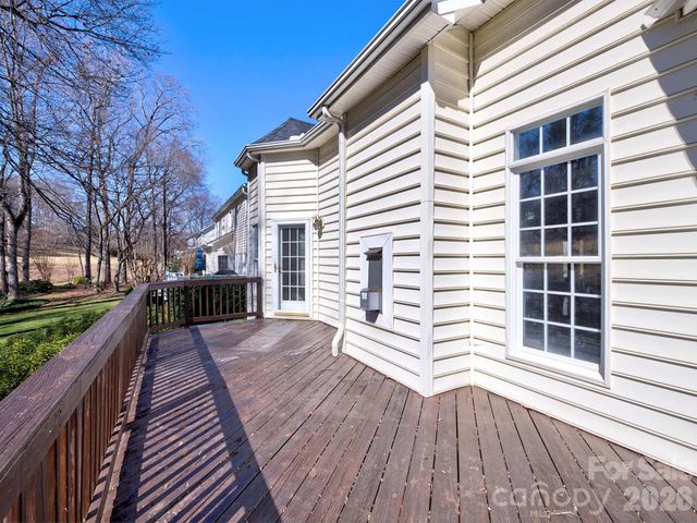 16009 Cranleigh Drive, Huntersville, NC 28078