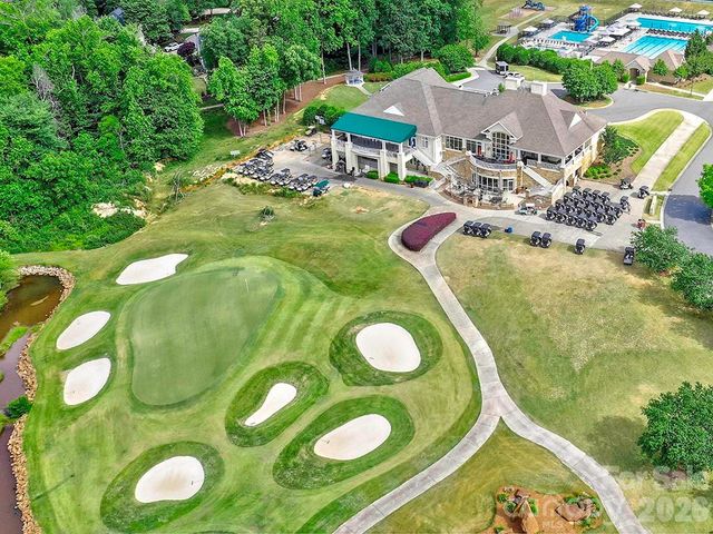 16009 Cranleigh Drive, Huntersville, NC 28078