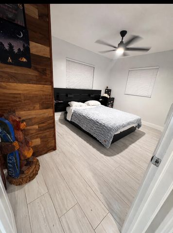460 SW 55th Avenue, Plantation, FL 33317