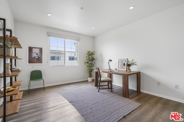 1625 Granville Avenue 304, Los Angeles, CA 90025