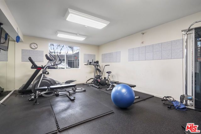 1625 Granville Avenue 304, Los Angeles, CA 90025