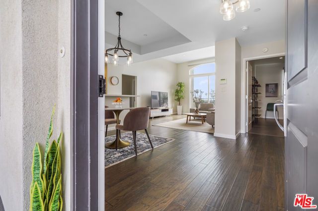 1625 Granville Avenue 304, Los Angeles, CA 90025