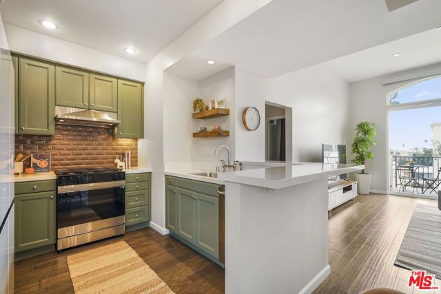 1625 Granville Avenue 304, Los Angeles, CA 90025