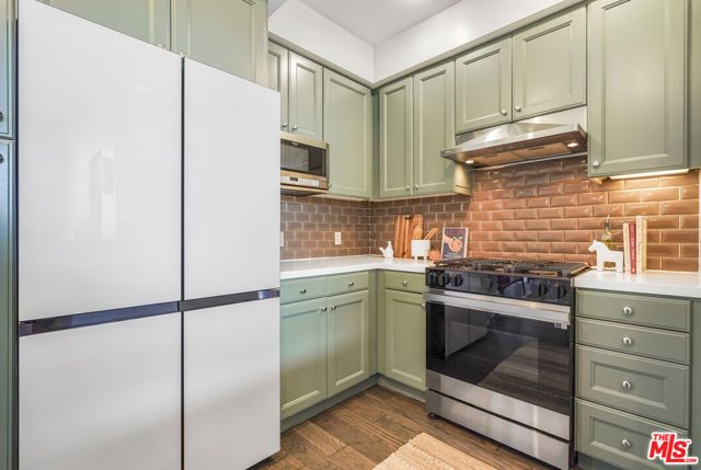 1625 Granville Avenue 304, Los Angeles, CA 90025