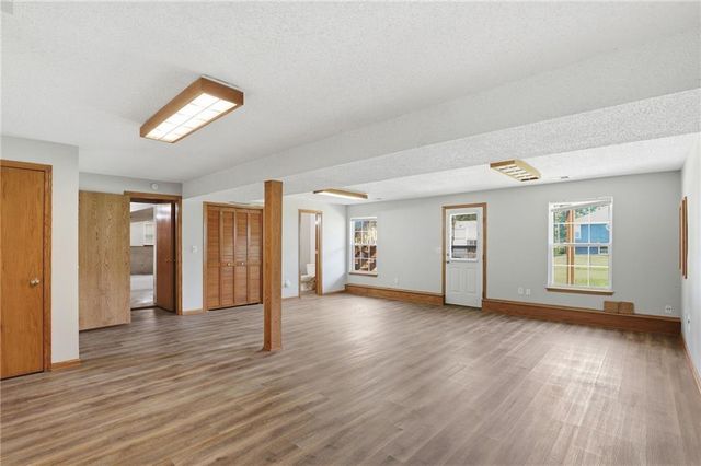 901 SW Foxtail Drive, Grain Valley, MO 64029