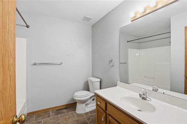 901 SW Foxtail Drive, Grain Valley, MO 64029