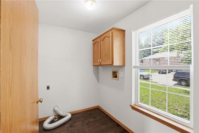 901 SW Foxtail Drive, Grain Valley, MO 64029