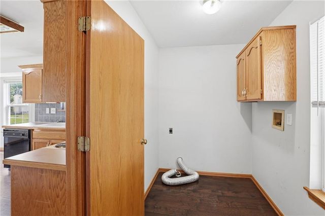 901 SW Foxtail Drive, Grain Valley, MO 64029