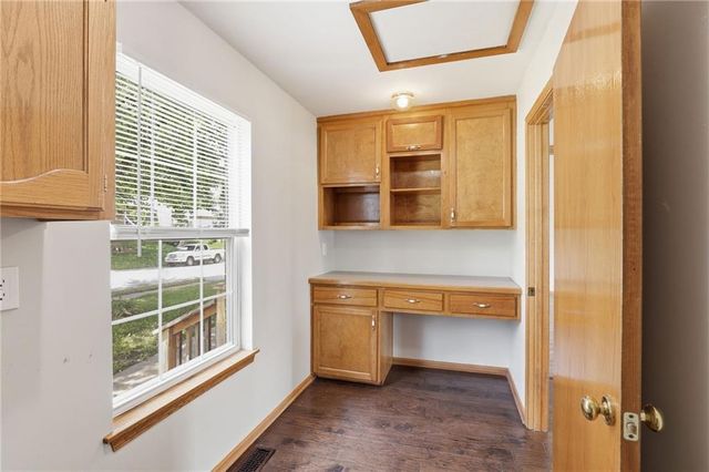 901 SW Foxtail Drive, Grain Valley, MO 64029