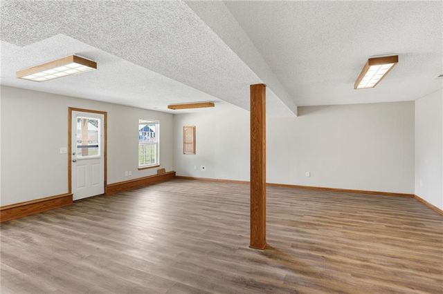 901 SW Foxtail Drive, Grain Valley, MO 64029
